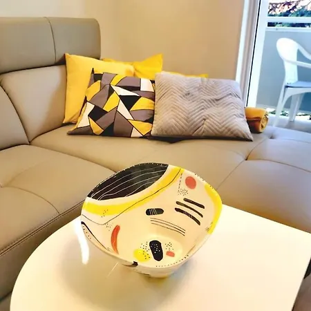 New Perfect For 2 Apartment