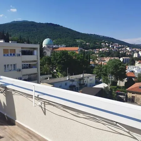 Apartment New Perfect For 2 Opatija